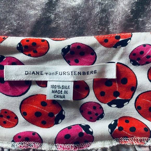 Diane Von Fostenburg Silk Lady Bug Flowy Cami - Picture 6 of 10